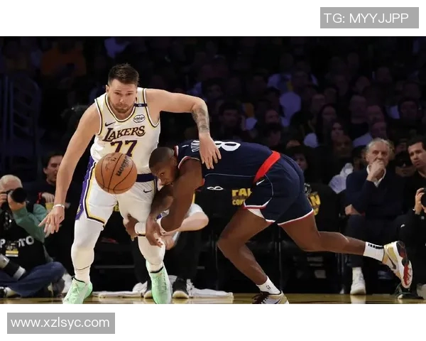 湖人对决快船激战在即球迷期待精彩对抗与巅峰对决